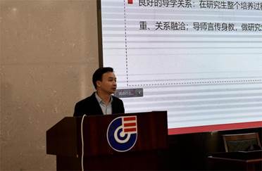 f04f7a355586bd51ed46649fc49b823